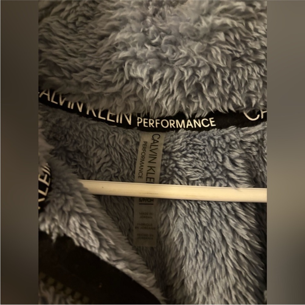 Calvin Klein Performance Pullover - Picture 4 of 4